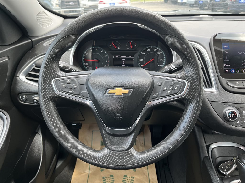 2020 Chevrolet Malibu LT photo