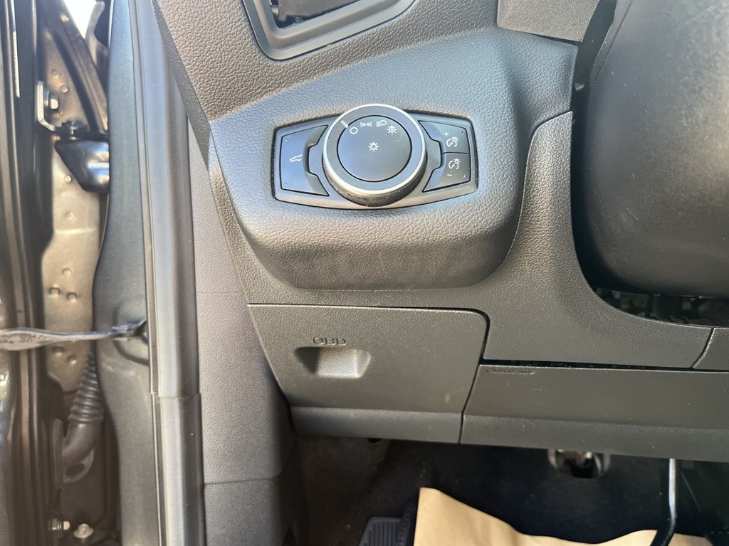2019 Ford Escape S photo