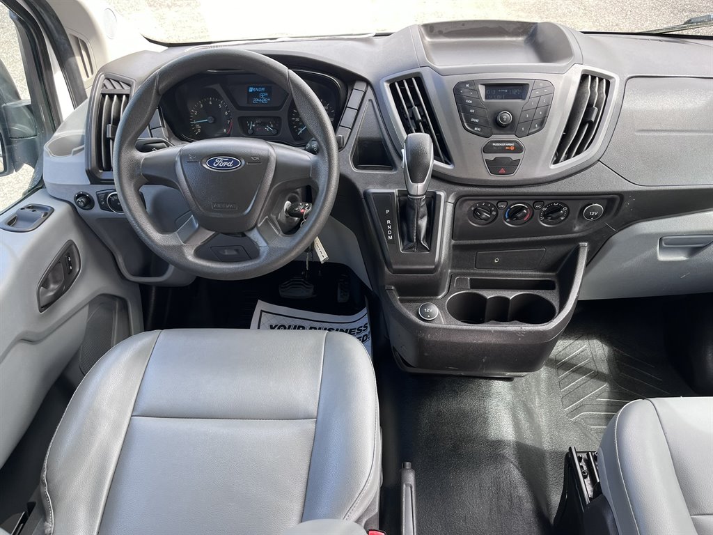 2017 Ford T250 Vans Cargo photo