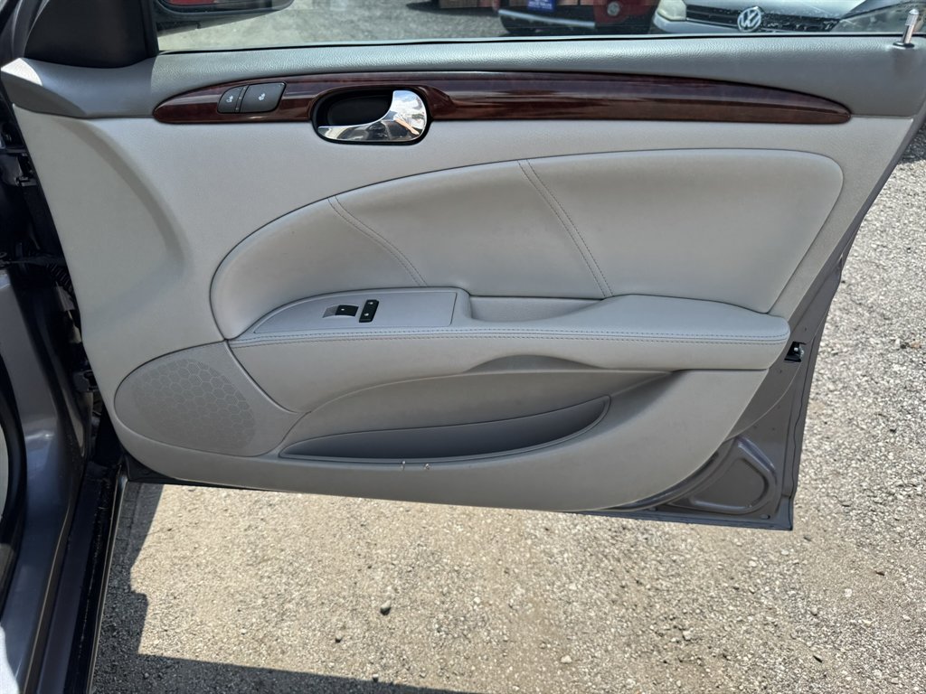 2008 Buick Lucerne - $4,318