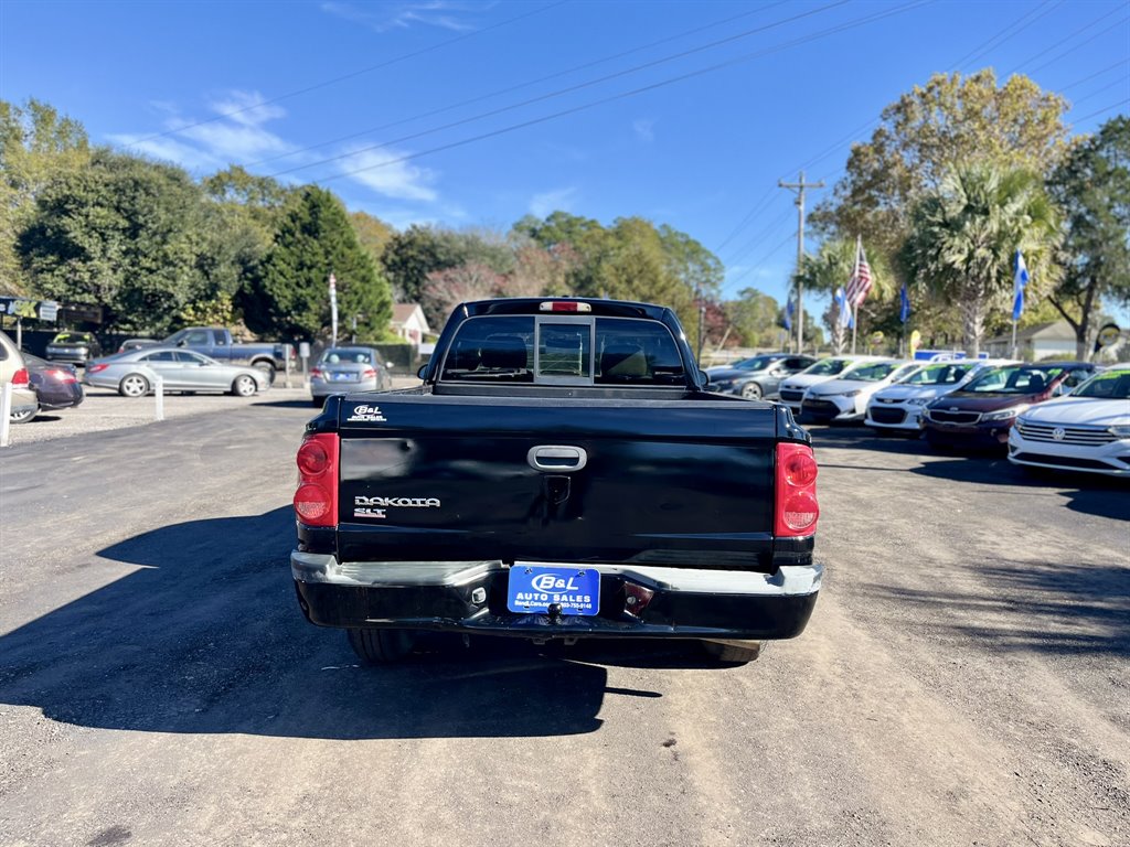 2007 Dodge Dakota SLT photo