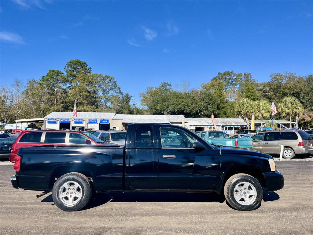 2007 Dodge Dakota SLT photo