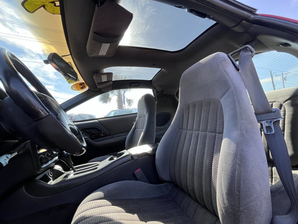 1999 Chevrolet Camaro photo