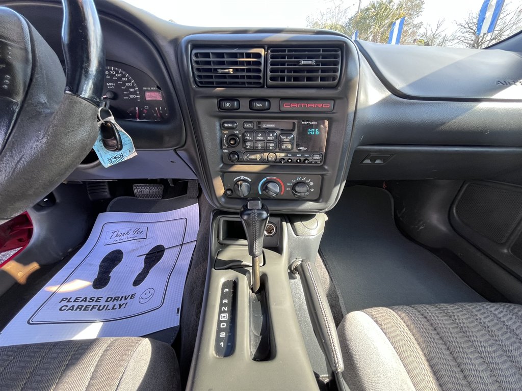 1999 Chevrolet Camaro photo