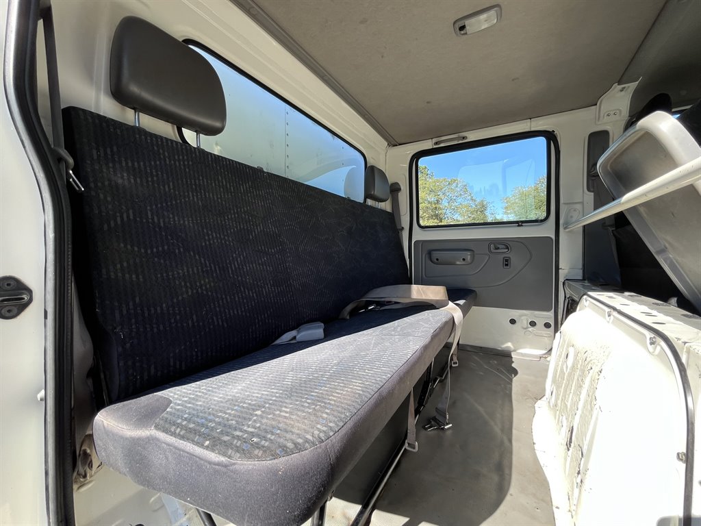 2016 Hino Xjc740 / Xfc740 - $19,980