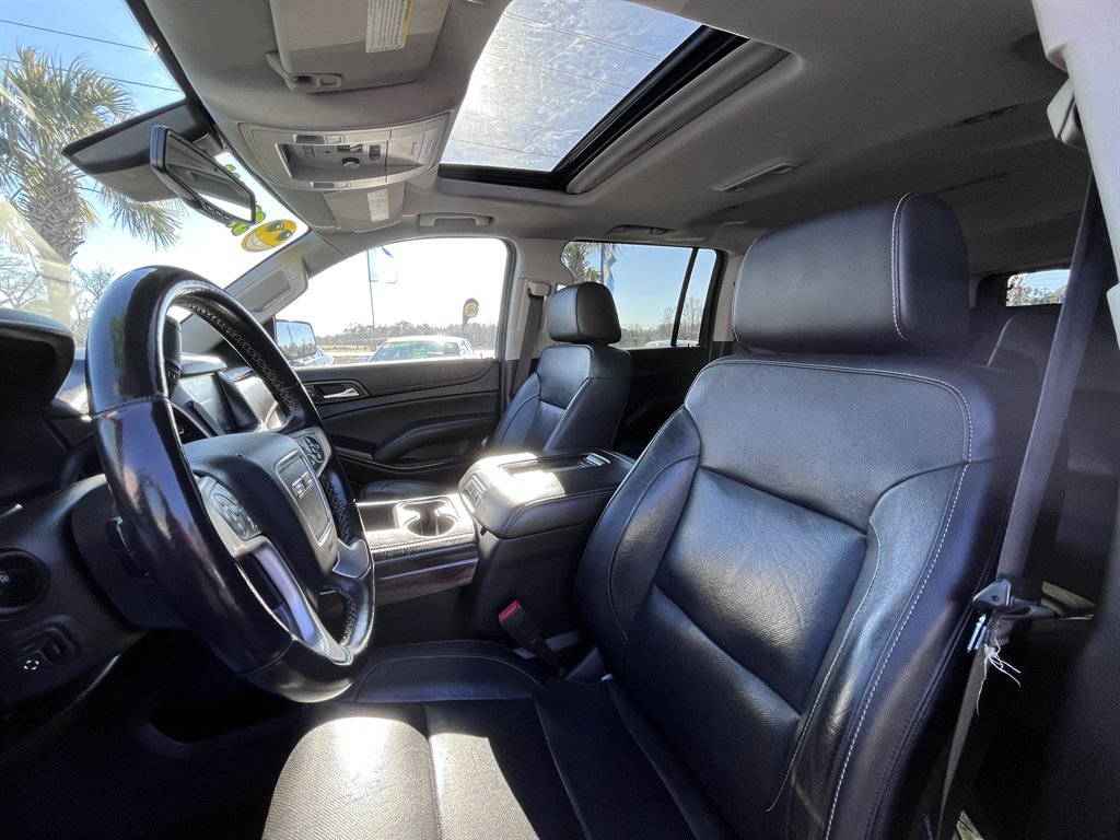2020 GMC Yukon XL 1500 SLT photo