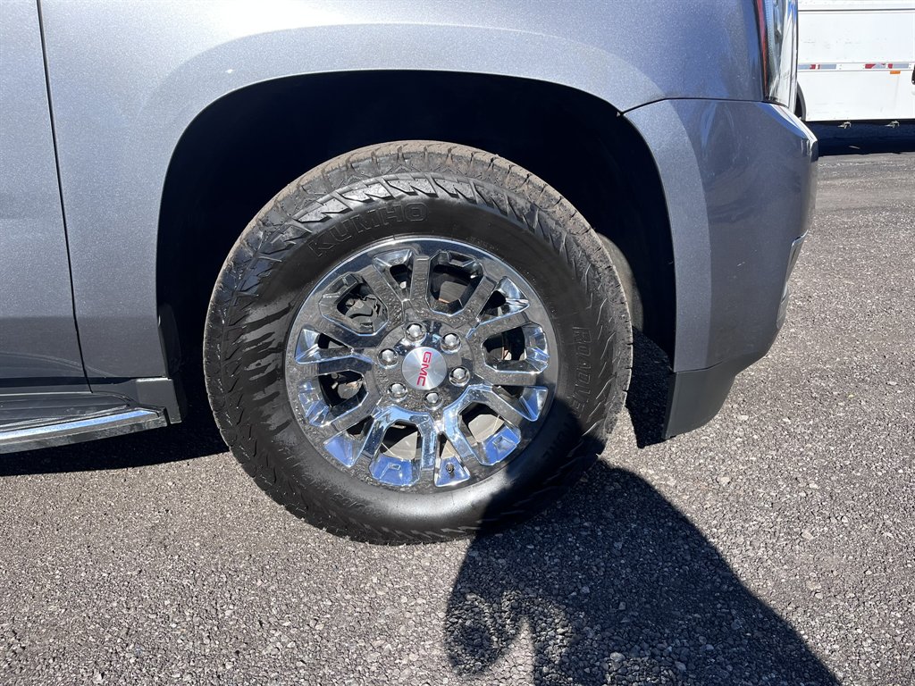 2020 GMC Yukon XL 1500 SLT photo