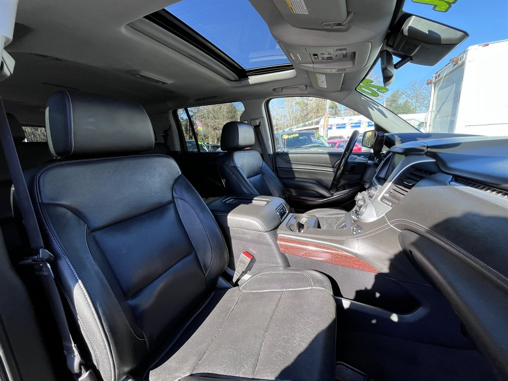 2020 GMC Yukon XL 1500 SLT photo