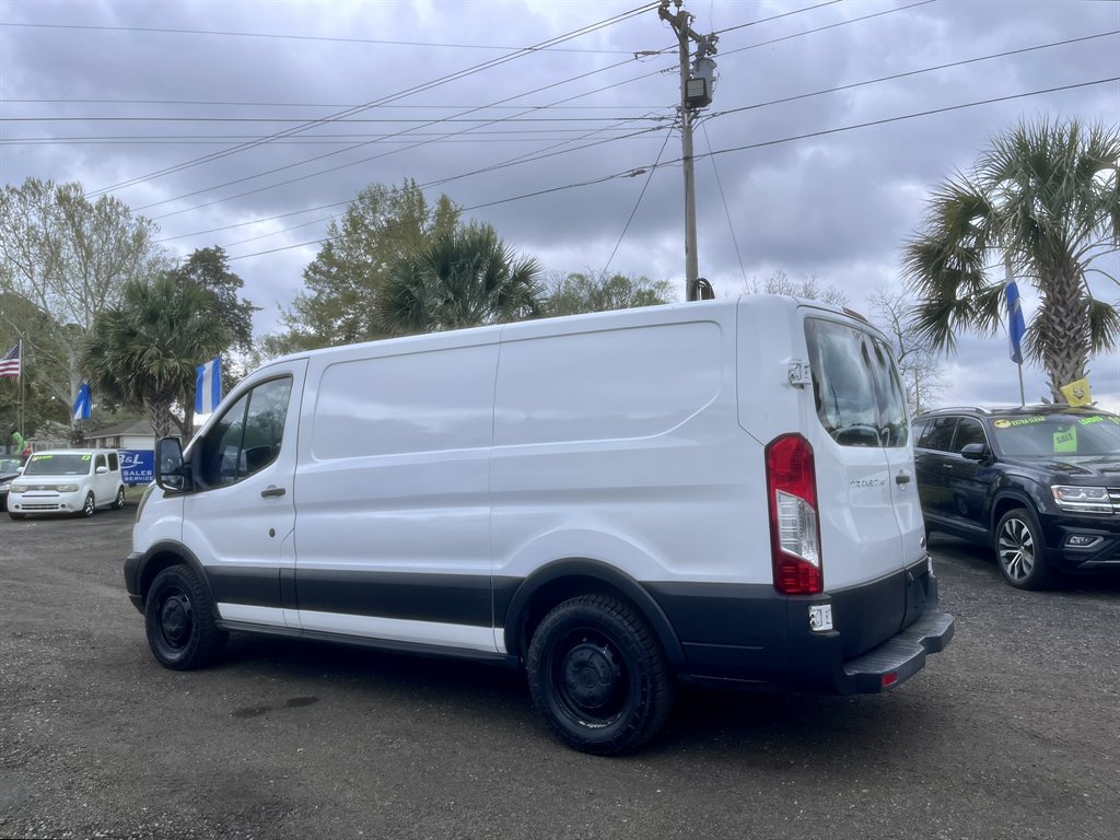 2016 Ford Transit - $13,880