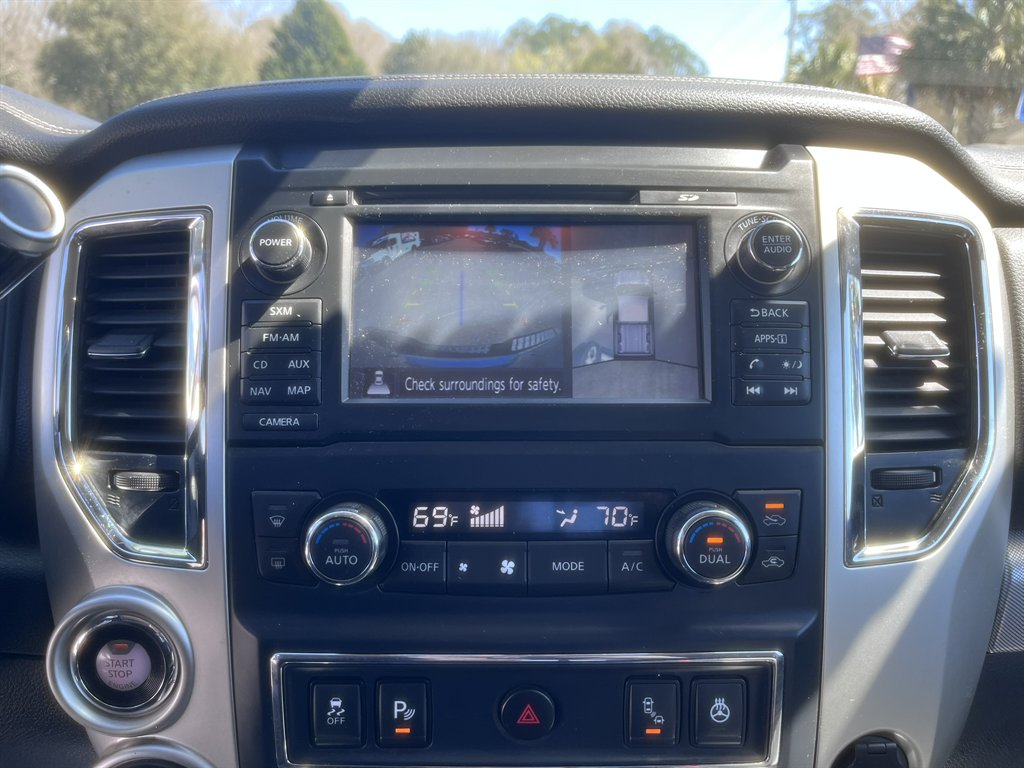 2017 Nissan Titan XD PRO-4x photo