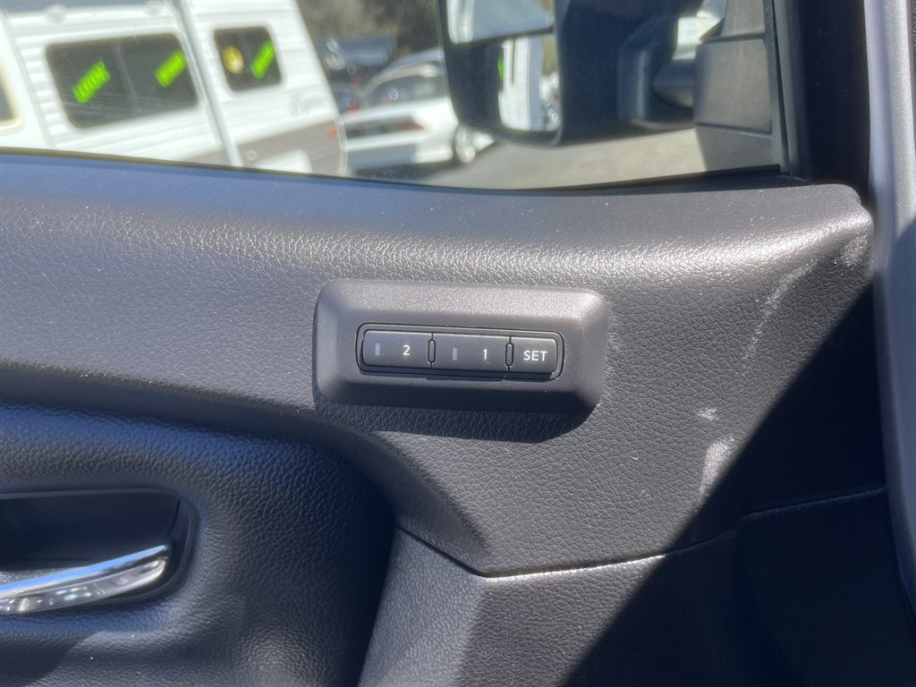 2017 Nissan Titan XD PRO-4x photo