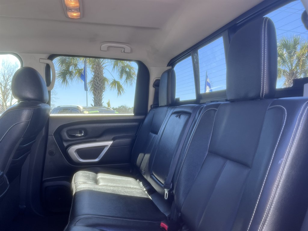 2017 Nissan Titan XD PRO-4x photo