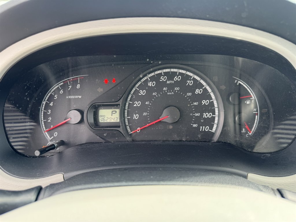 2013 Toyota Sienna - $11,880