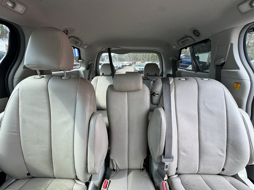 2013 Toyota Sienna - $11,880