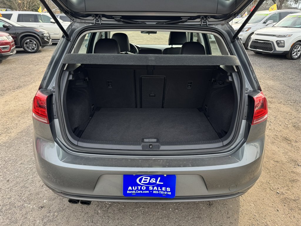 2015 Volkswagen Golf - $11,565