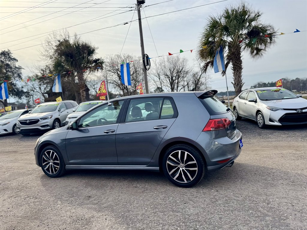 2015 Volkswagen Golf - $11,565