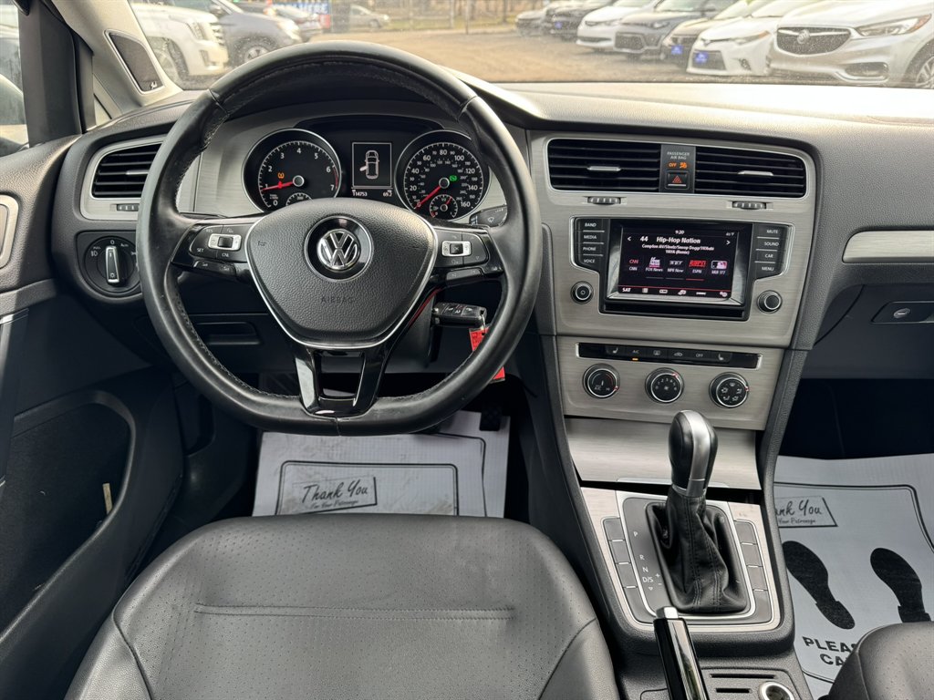 2015 Volkswagen Golf - $11,565