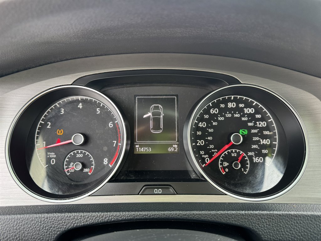 2015 Volkswagen Golf - $11,565