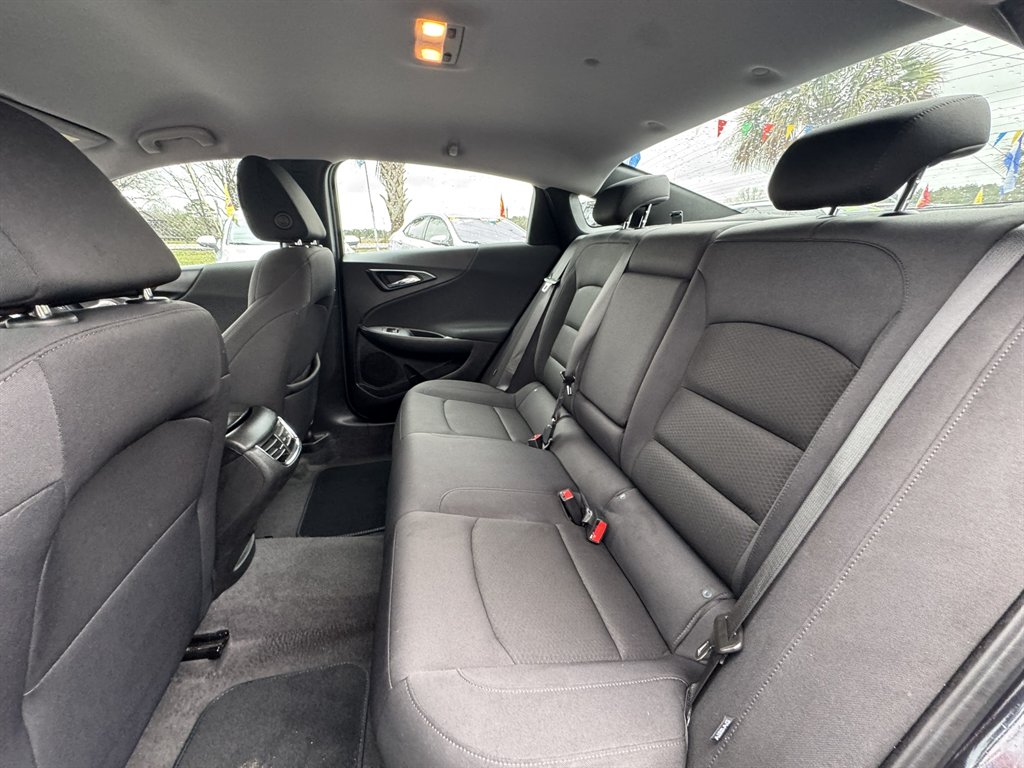 2023 Chevrolet Malibu - $21,880