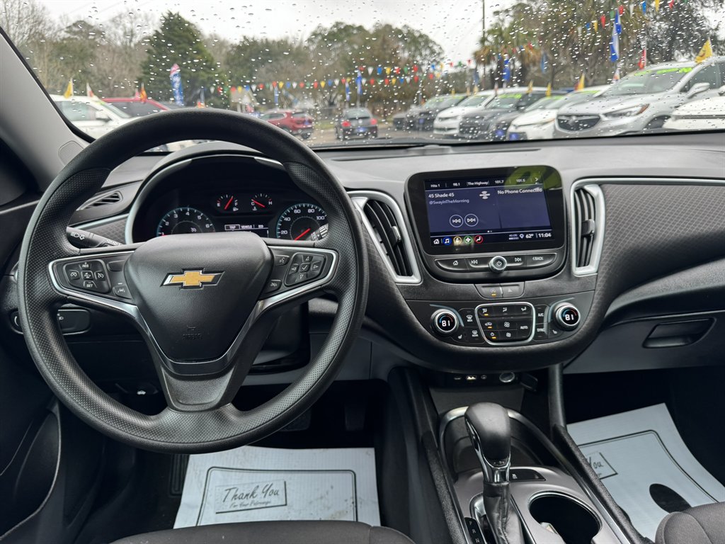 2023 Chevrolet Malibu - $21,880