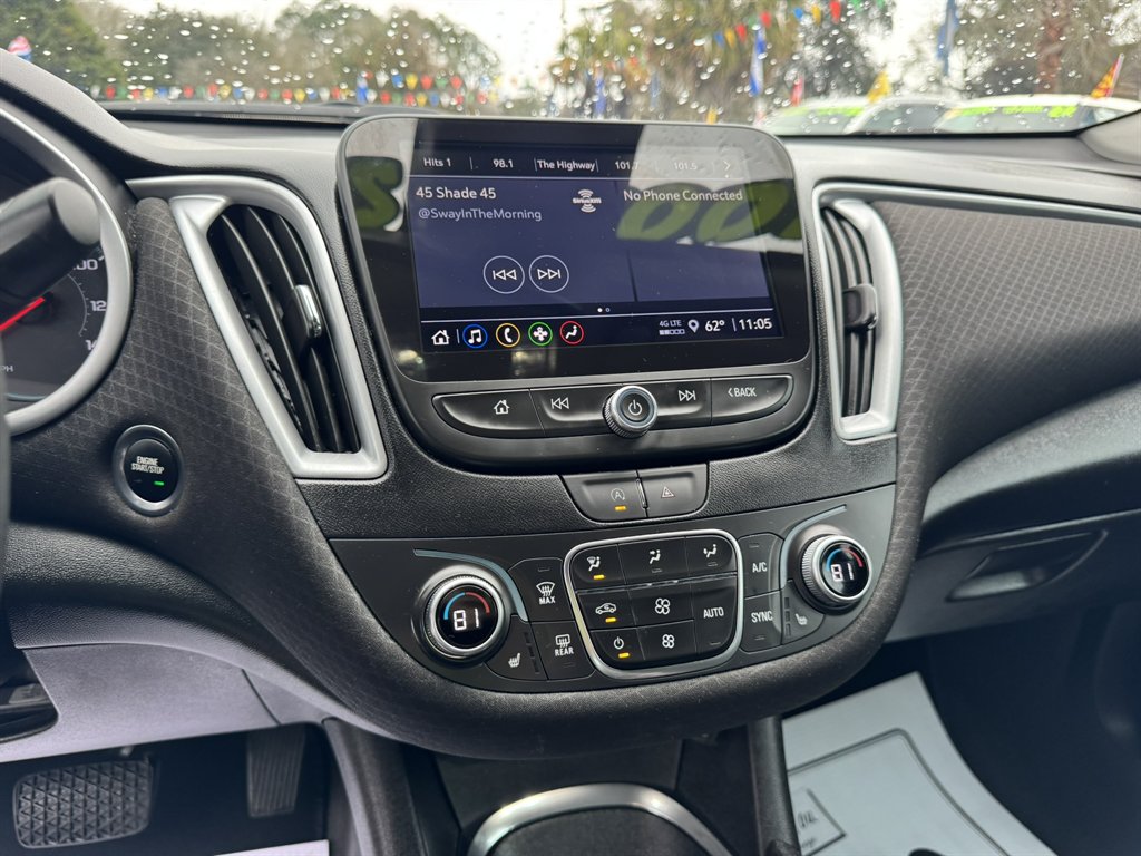 2023 Chevrolet Malibu - $21,880