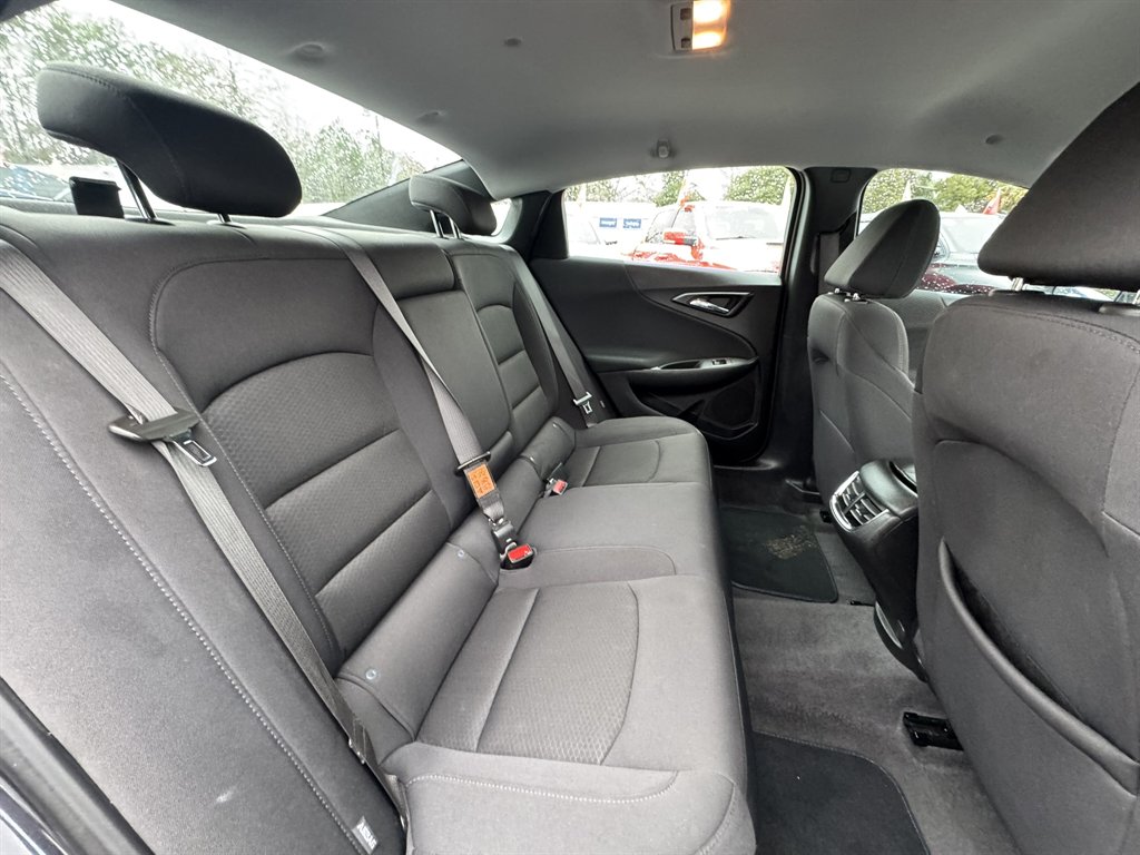 2023 Chevrolet Malibu - $21,880