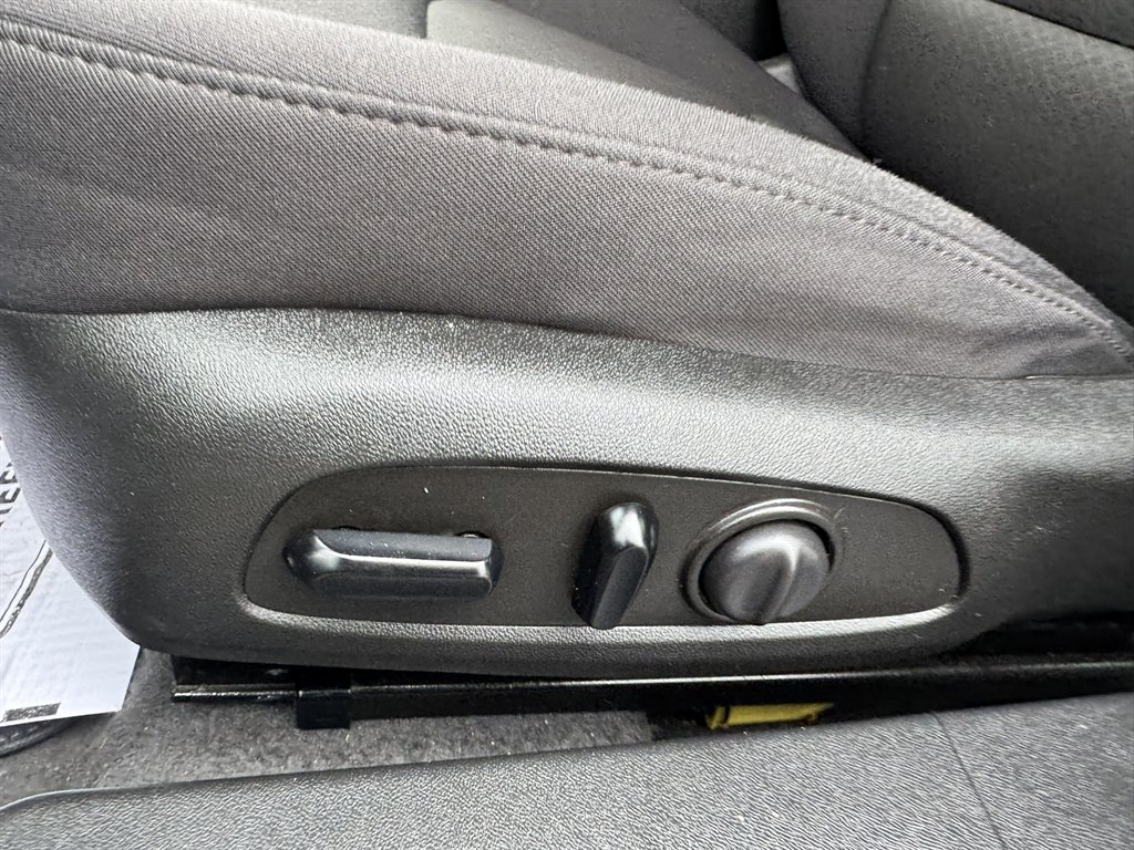 2023 Chevrolet Malibu - $21,880