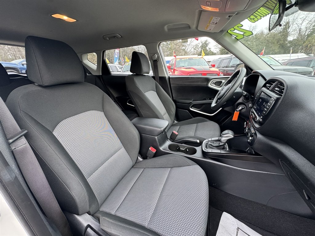 2022 Kia Soul - $17,980