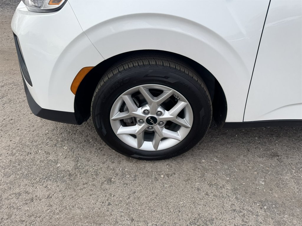 2022 Kia Soul - $17,980