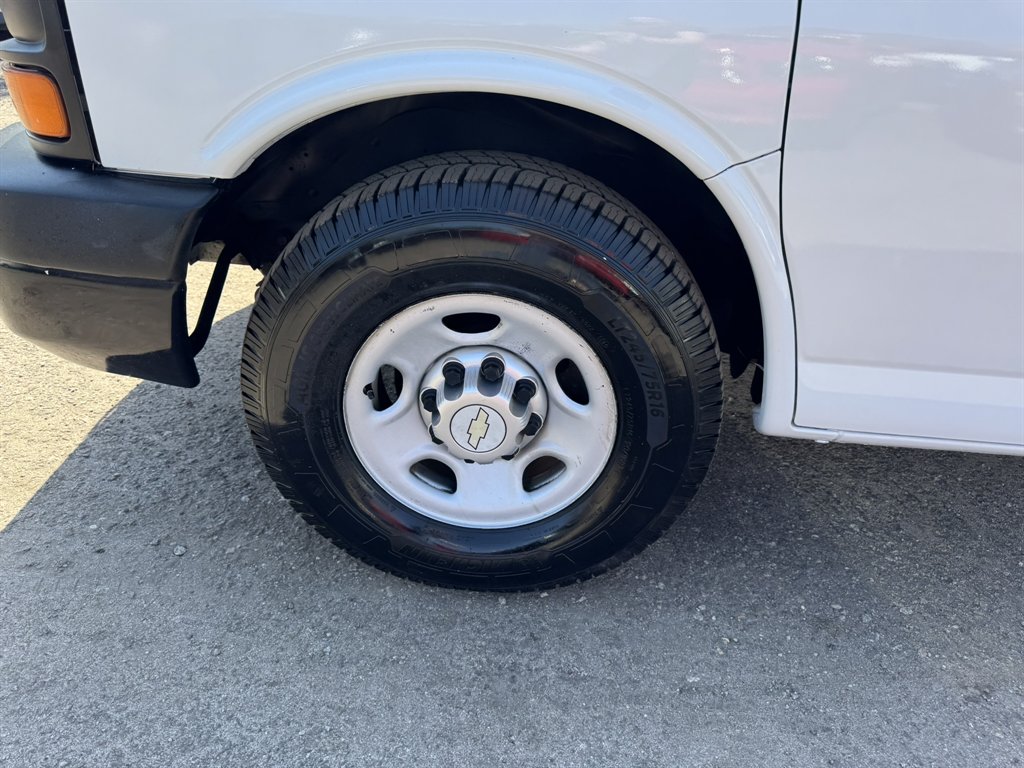 2011 Chevrolet Express - $16,560
