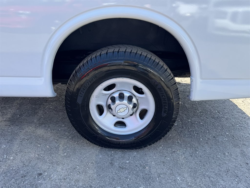 2011 Chevrolet Express - $16,560