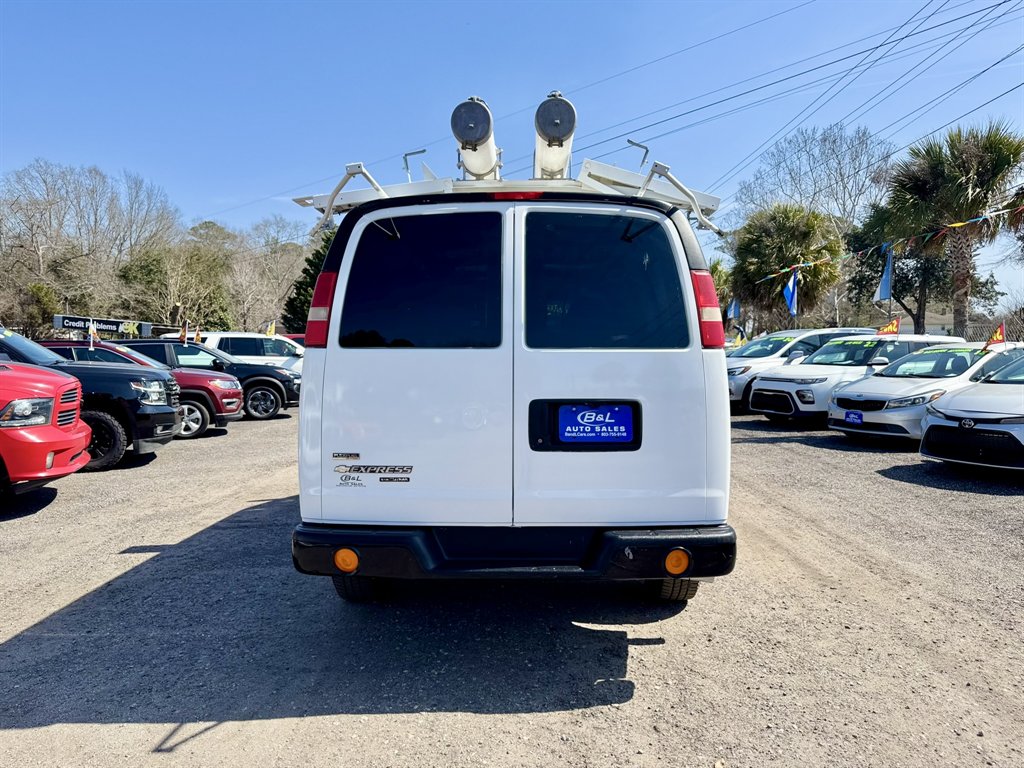 2011 Chevrolet Express - $16,560
