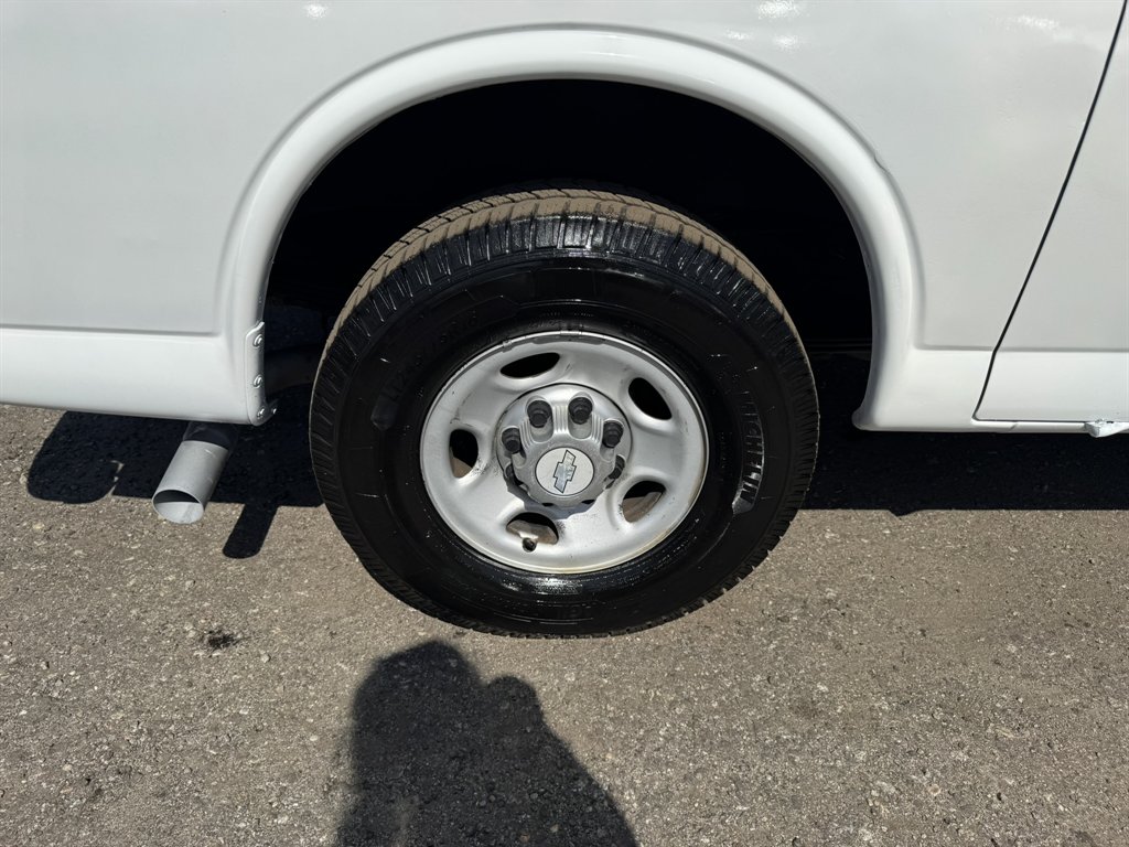 2011 Chevrolet Express - $16,560