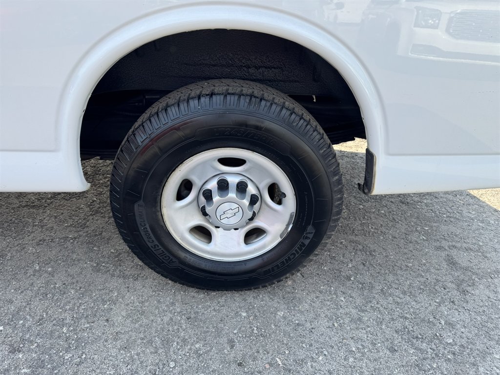 2016 Chevrolet Express - $16,309