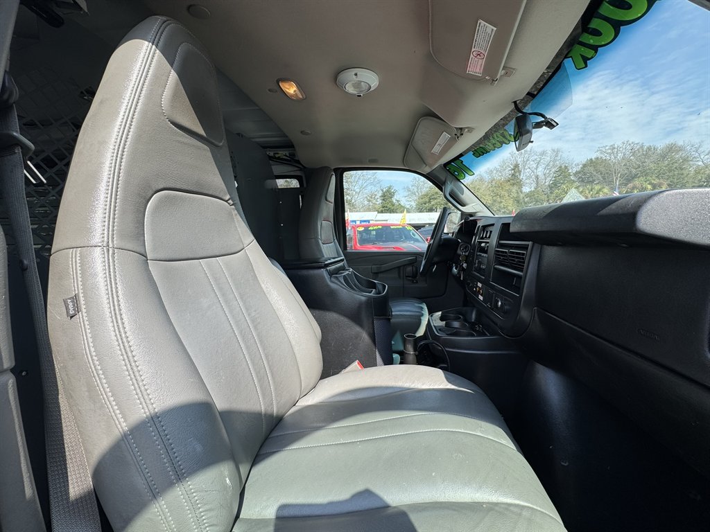 2016 Chevrolet Express - $16,309