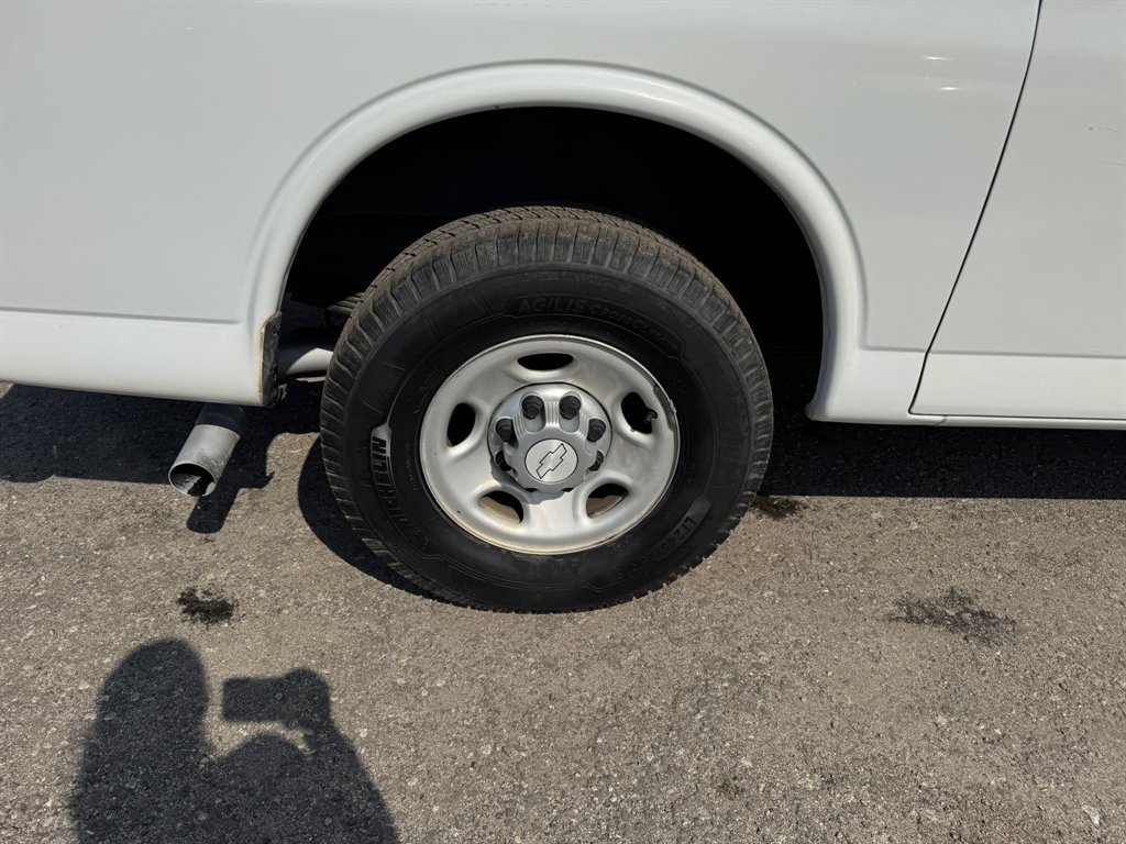 2016 Chevrolet Express - $16,309