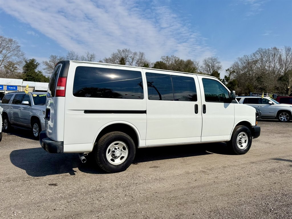 2016 Chevrolet Express - $16,309