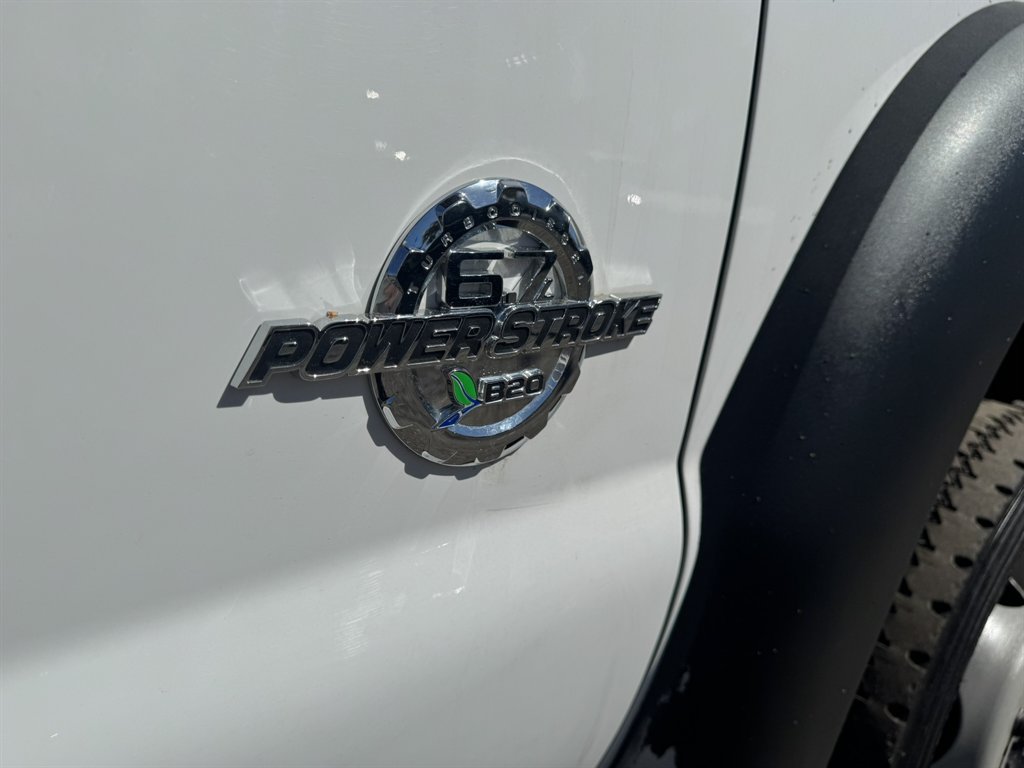 2012 Ford F-550 Super Duty - $29,880