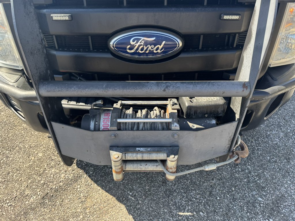 2012 Ford F-550 Super Duty - $29,880