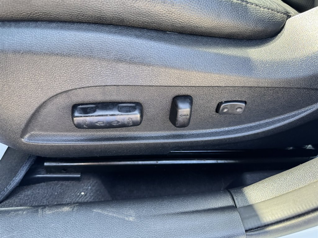 2013 Hyundai Sonata - $11,489