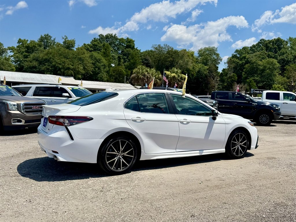 2021 Toyota Camry - $19,524