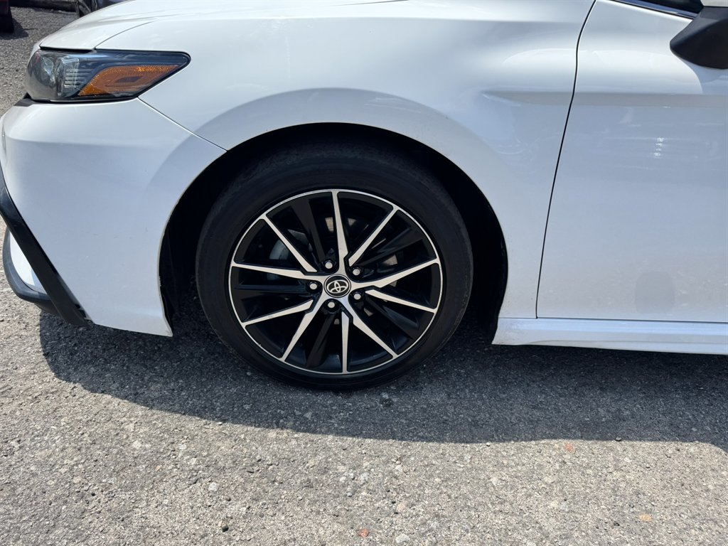 2021 Toyota Camry - $19,524