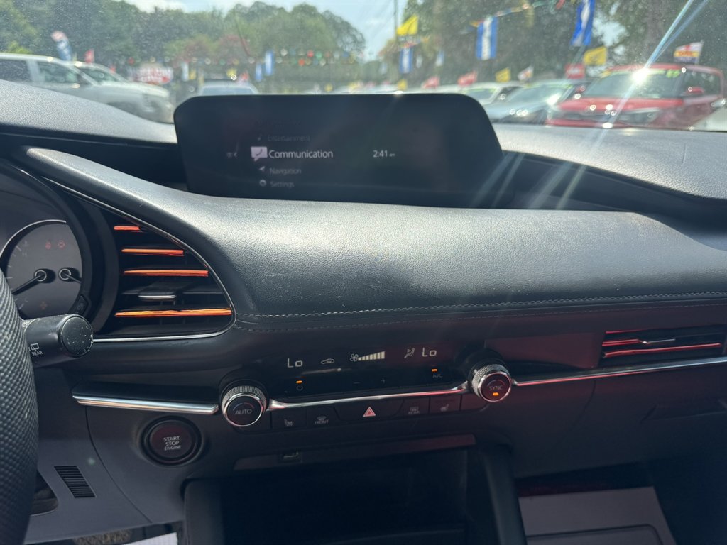 2019 MAZDA MAZDA3 - $3,850