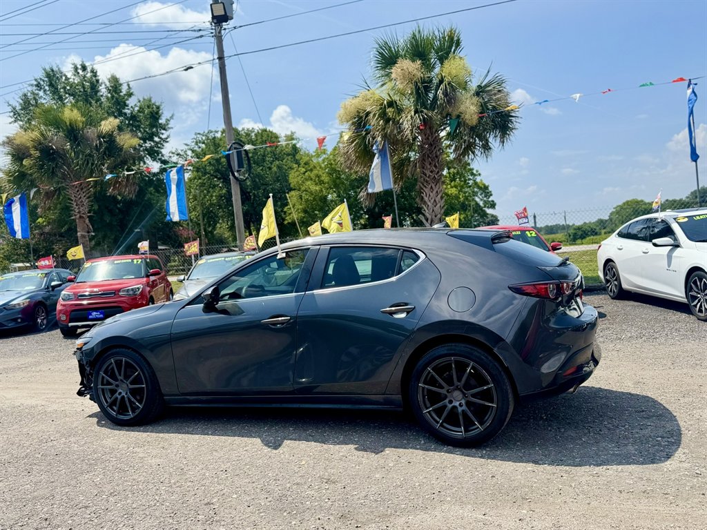 2019 MAZDA MAZDA3 - $3,850