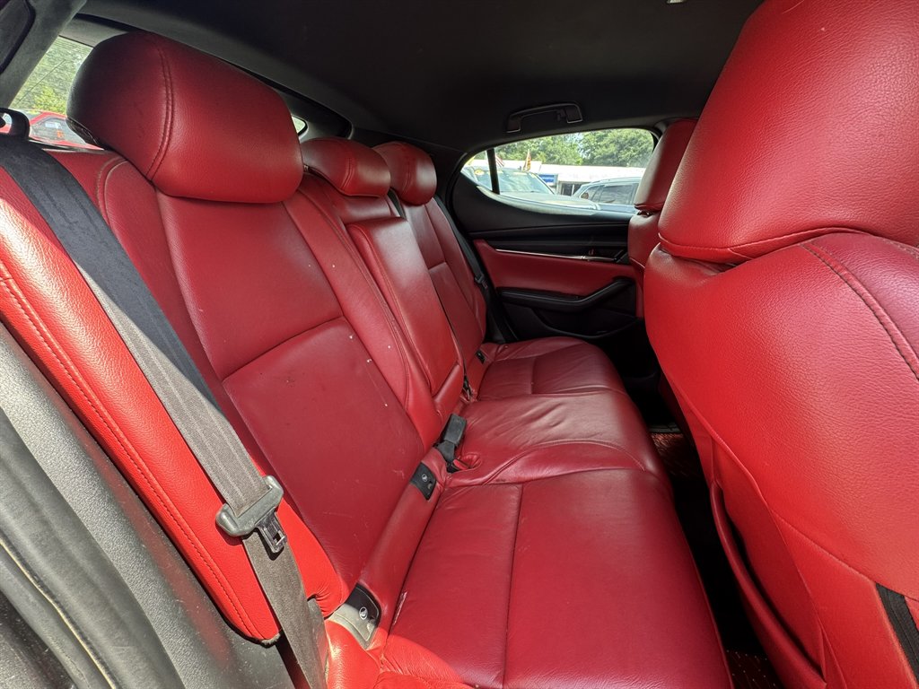2019 MAZDA MAZDA3 - $3,850