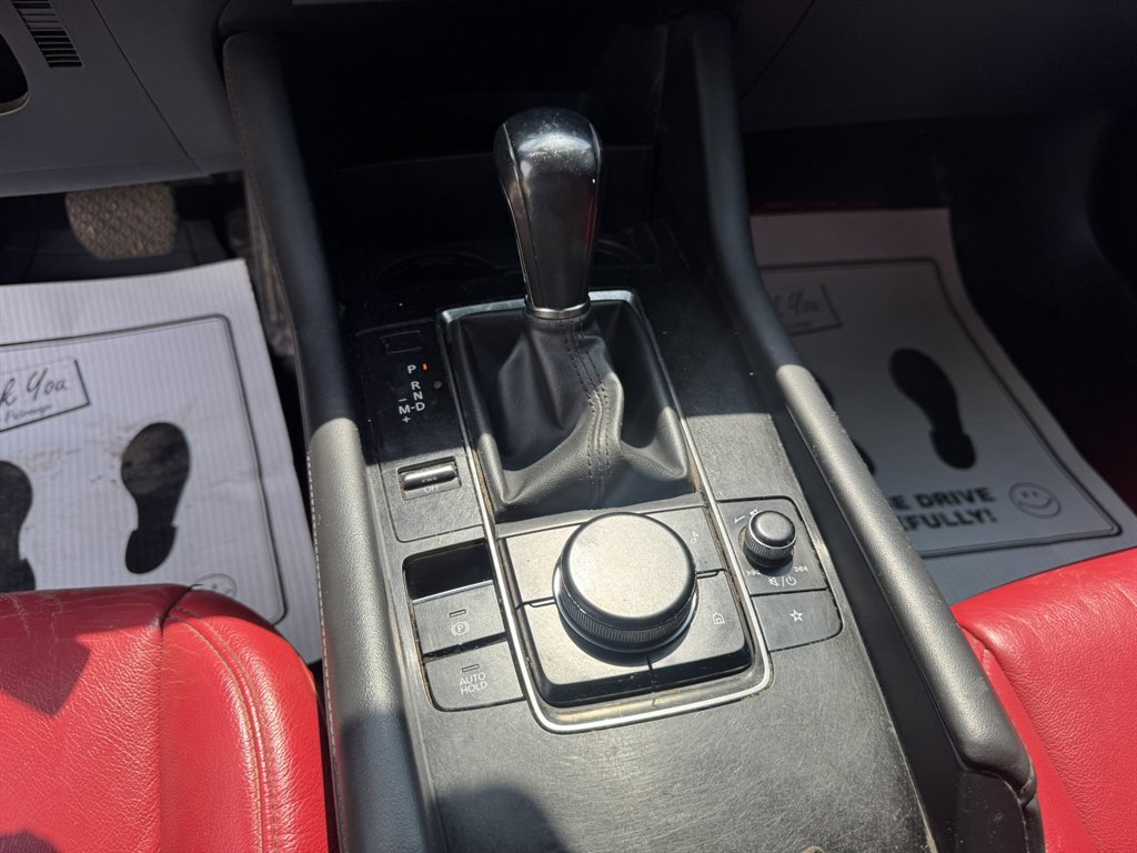 2019 MAZDA MAZDA3 - $3,850
