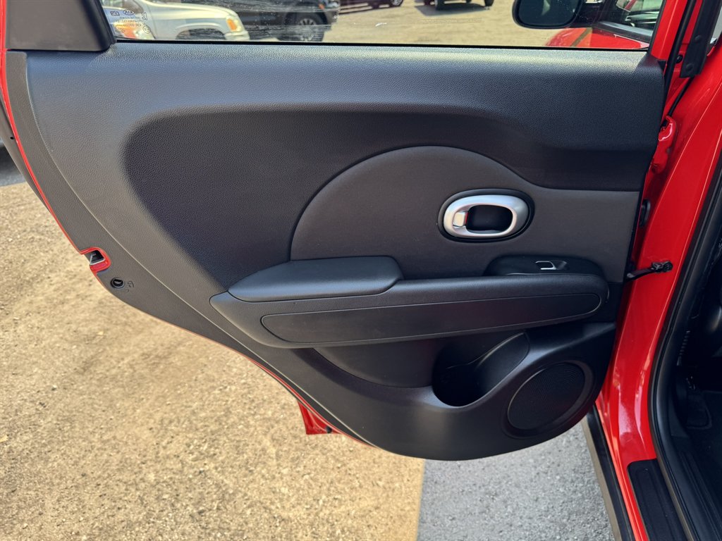 2017 Kia Soul - $14,864