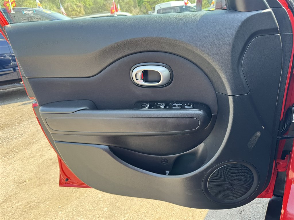 2017 Kia Soul - $14,864