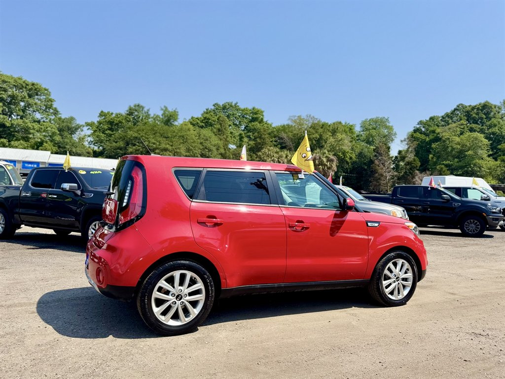 2017 Kia Soul - $14,864