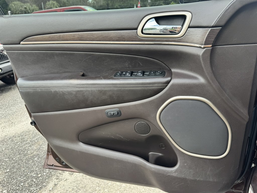 2014 Jeep Cherokee - $17,460